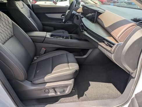 Used 2026 Nissan Murano Platinum w/ Cargo Package AWD/4WD image 30