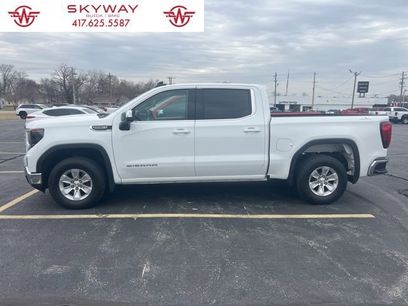 Used 2025 GMC Sierra 1500 SLE