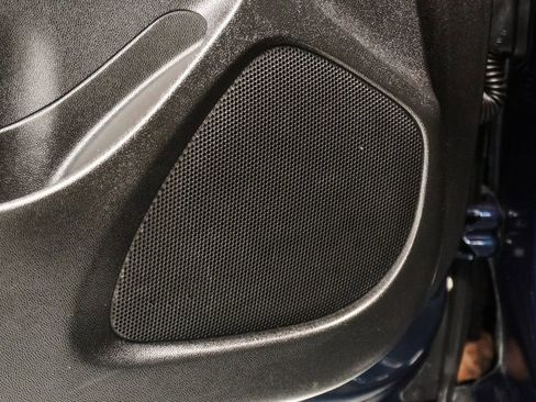 Used 2021 Chevrolet Malibu LT image 19