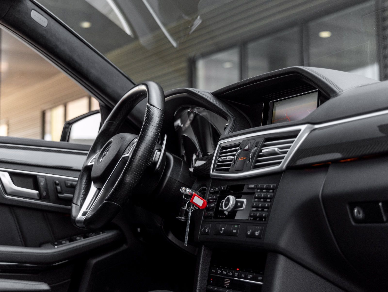 Used 2012 Mercedes-Benz E 63 AMG Wagon image 52