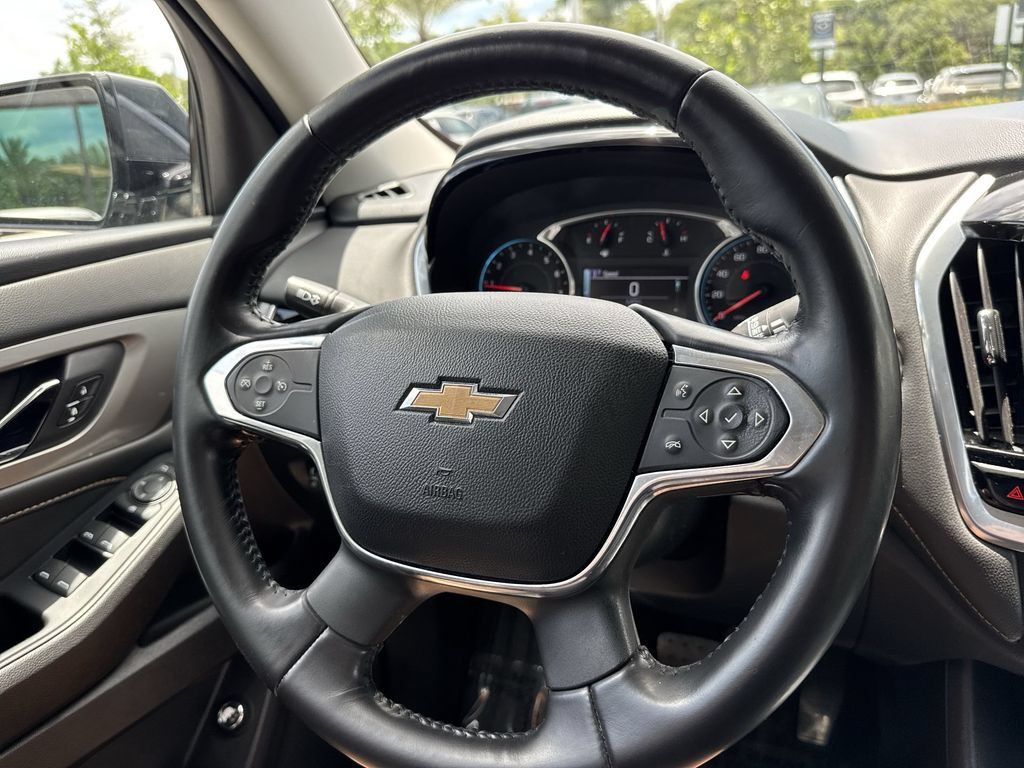 Used 2019 Chevrolet Traverse LT FWD image 54