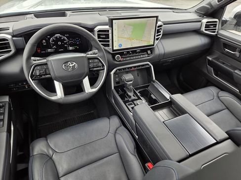 Used 2025 Toyota Tundra Platinum image 7
