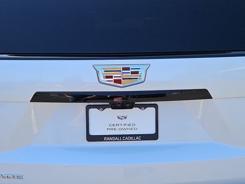 Certified 2025 Cadillac Escalade ESV Sport Platinum AWD/4WD image 5