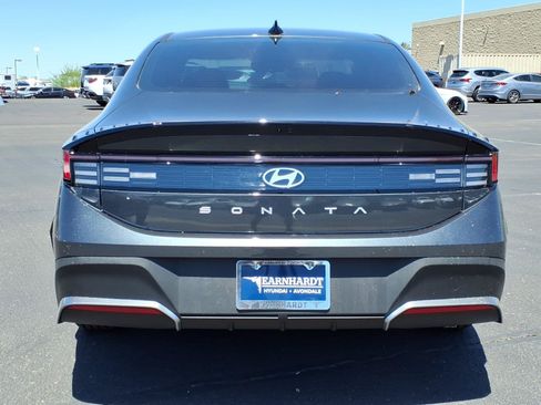 New 2026 Hyundai Sonata SE FWD image 4