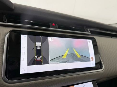 Used 2023 Land Rover Range Rover Velar R-Dynamic S image 39