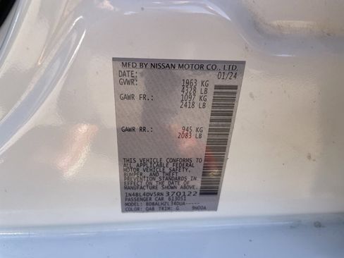 Used 2024 Nissan Altima 2.5 SV image 41