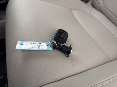 Certified 2026 Honda Odyssey Touring image 39