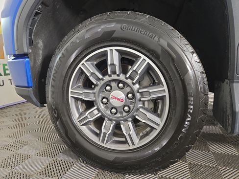 Certified 2024 GMC Sierra 1500 AT4 w/ AT4 Preferred Package AWD/4WD image 35