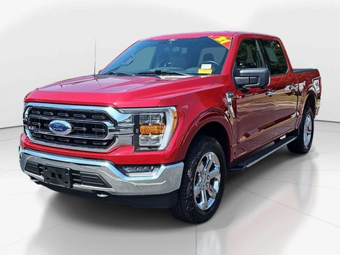 Used 2021 Ford F150 XLT w/ Equipment Group 302A High AWD/4WD image 7