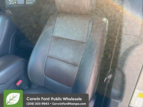 Used 2015 Ford Explorer Sport w/ Equipment Group 401A AWD/4WD image 22