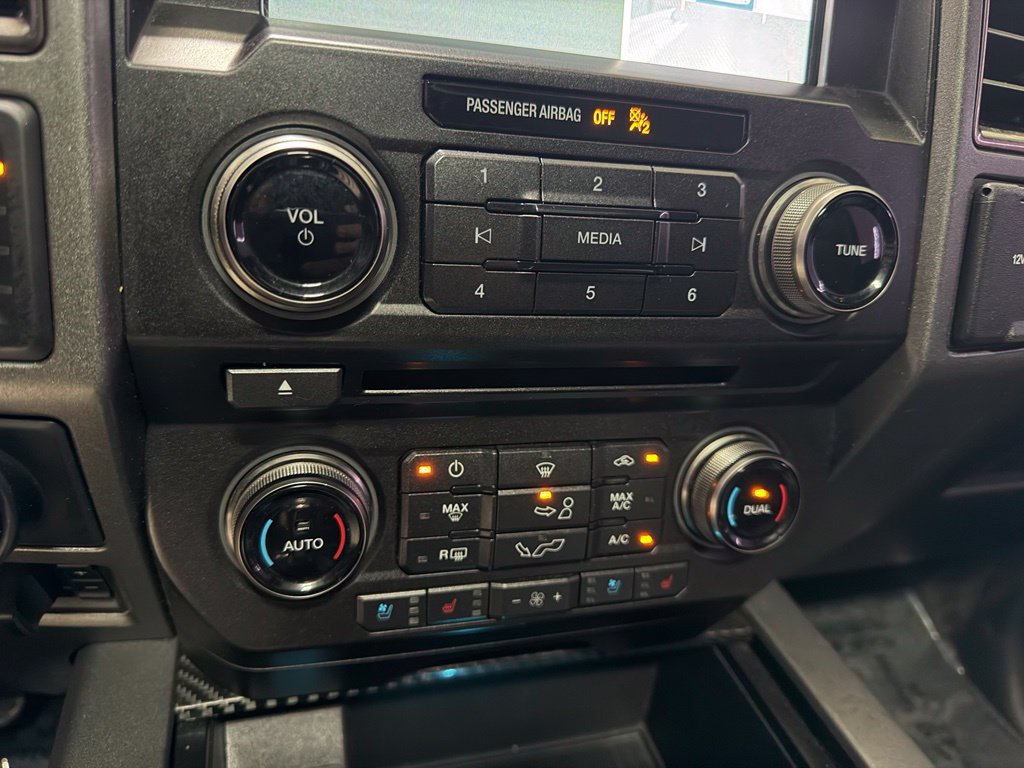 Used 2018 Ford F150 Raptor w/ Equipment Group 802A Luxury AWD/4WD image 28