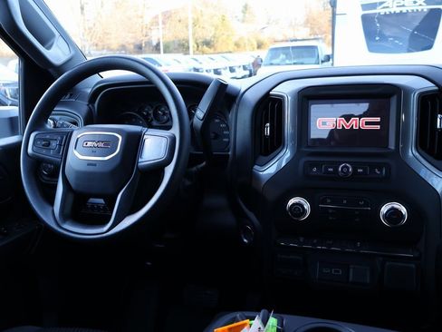 New 2026 GMC Sierra 3500 Pro image 26