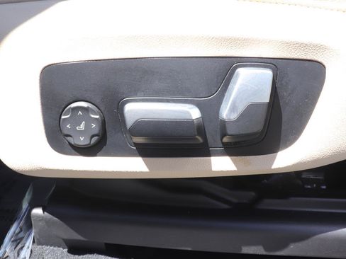 Used 2022 BMW X3 sDrive30i w/ Premium Package 2 RWD image 25