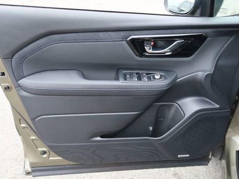 Certified 2025 Subaru Forester Limited w/ Popular Package #1 image 16