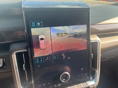 New 2026 GMC Yukon Elevation image 23