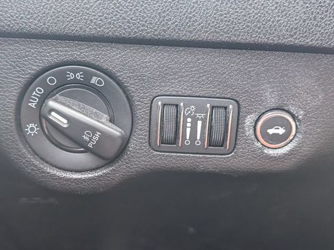 Used 2019 Dodge Charger GT RWD image 10