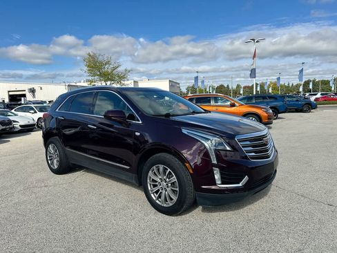 Used 2017 Cadillac XT5 Luxury w/ Driver Awareness Package image 15