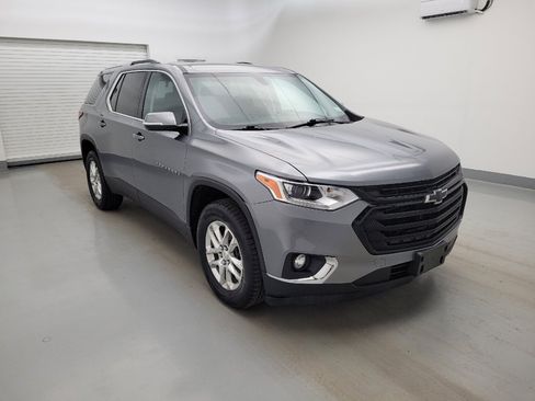 Used 2018 Chevrolet Traverse LT w/ LPO, Black Accent Package AWD/4WD image 13