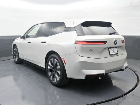 New 2026 BMW iX xDrive45 AWD/4WD image 6