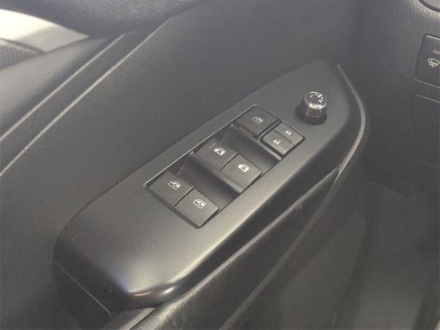 Used 2017 Toyota Highlander SE image 15