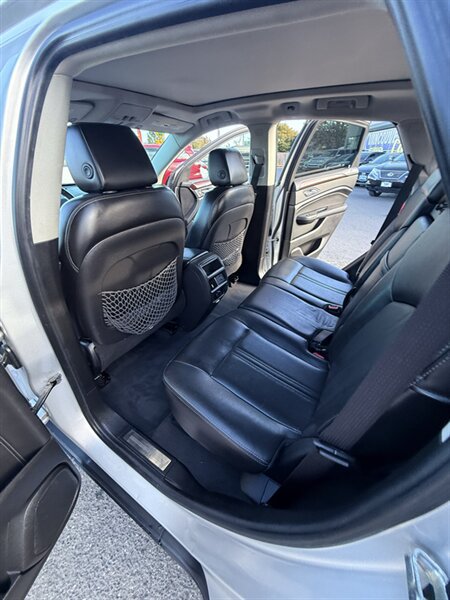 Used 2014 Cadillac SRX Luxury AWD/4WD image 27