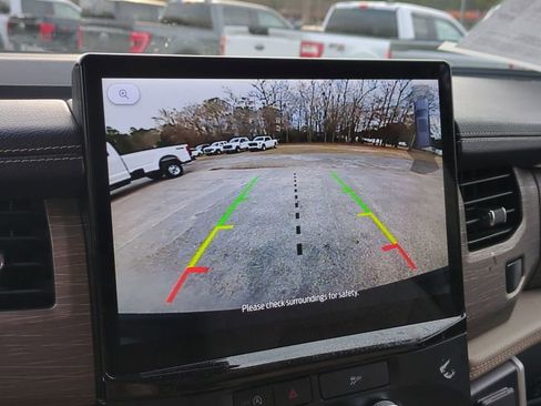 Used 2024 Ford Expedition Limited image 21