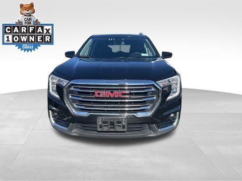 Used 2024 GMC Terrain SLT image 7