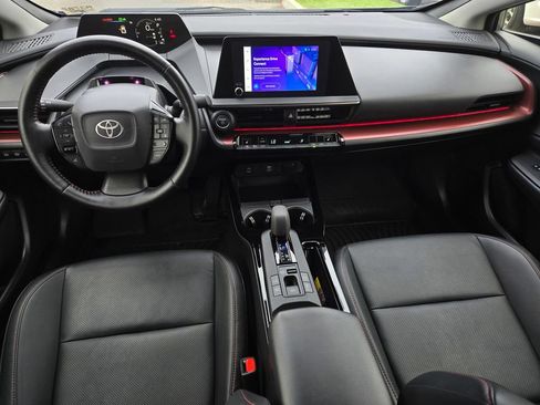 Used 2024 Toyota Prius Prime FWD image 14