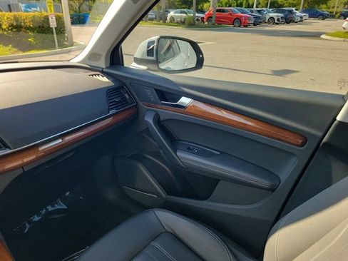 Certified 2023 Audi Q5 2.0T Premium Plus AWD/4WD image 14