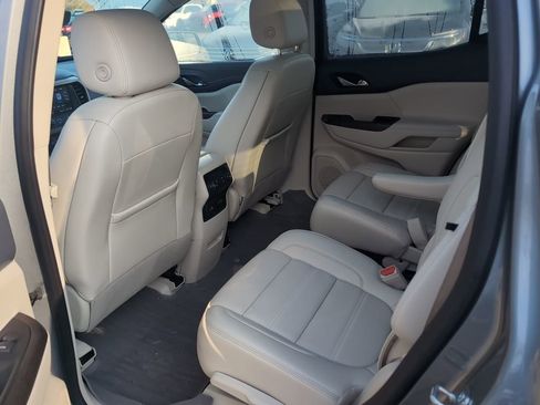 Used 2023 GMC Acadia Denali w/ Denali Ultimate Package image 14