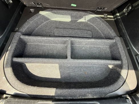 Used 2015 Jeep Cherokee Limited AWD/4WD image 13