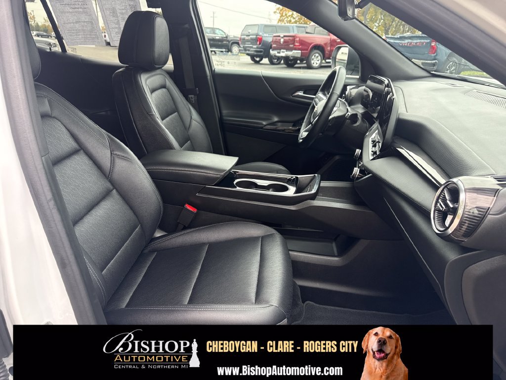 Used 2025 Chevrolet Equinox LT w/ Convenience Package II AWD/4WD image 19