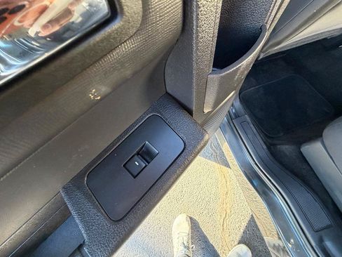Used 2017 Ford Flex SE FWD image 13