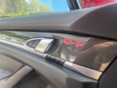 Used 2015 Porsche Panamera GTS AWD/4WD image 17
