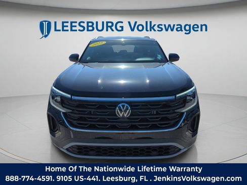 New 2025 Volkswagen Atlas Cross Sport SE AWD/4WD image 15