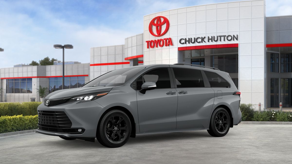 Certified 2026 Toyota Sienna XLE Woodland Edition AWD/4WD image 38