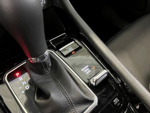 New 2026 Jeep Compass Limited w/ Sun, Sound & Navigation Group image 38