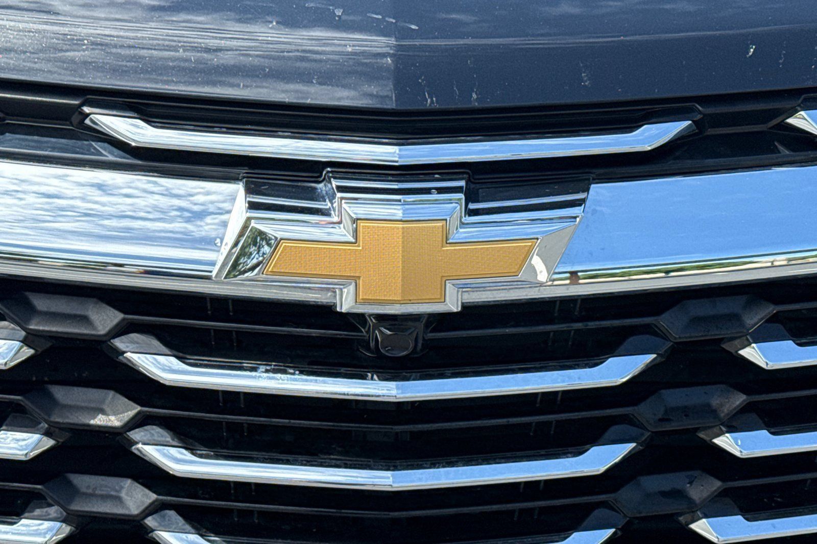 Used 2026 Chevrolet Equinox LT w/ LPO, Floor Liner Package FWD image 8