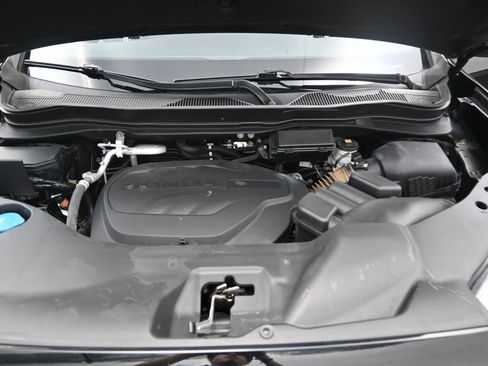 Used 2023 Honda Passport EX-L image 11