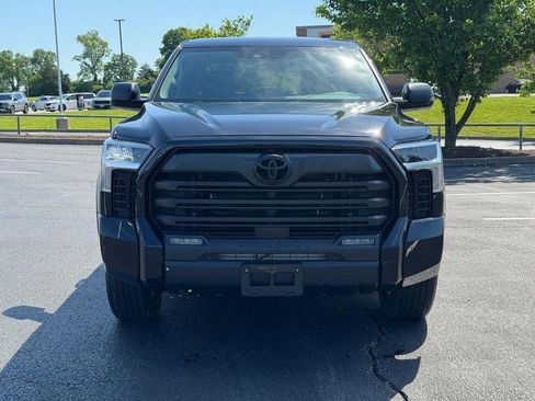 Used 2023 Toyota Tundra SR5 w/ SR5 Premium Package AWD/4WD image 11