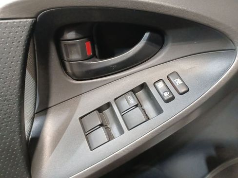 Used 2011 Toyota RAV4 Base image 15