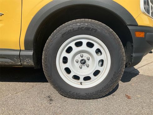 Certified 2023 Ford Bronco Sport Heritage Limited image 10