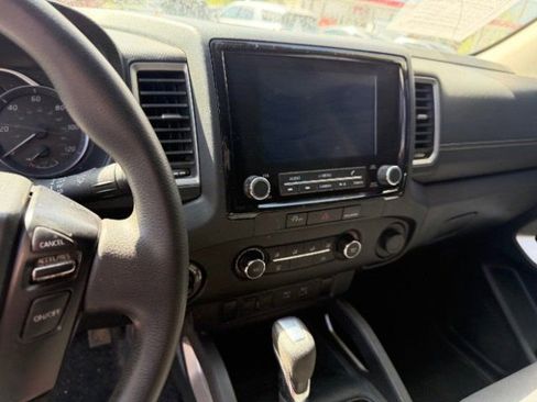 Used 2023 Nissan Frontier SV AWD/4WD image 27