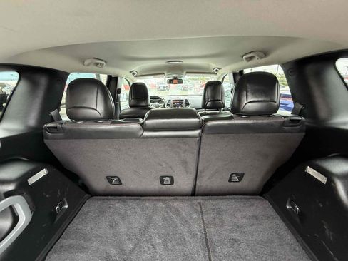 Used 2018 Jeep Cherokee Trailhawk image 83