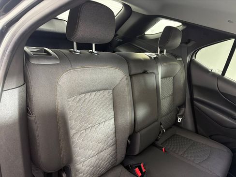 Used 2019 Chevrolet Equinox LT w/ Driver Convenience Package FWD image 23