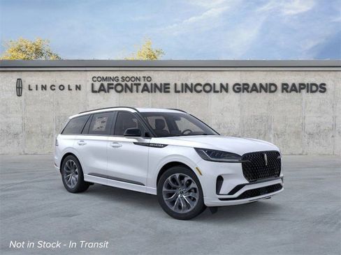 New 2026 Lincoln Aviator Premiere w/ Jet Appearance Package image 7