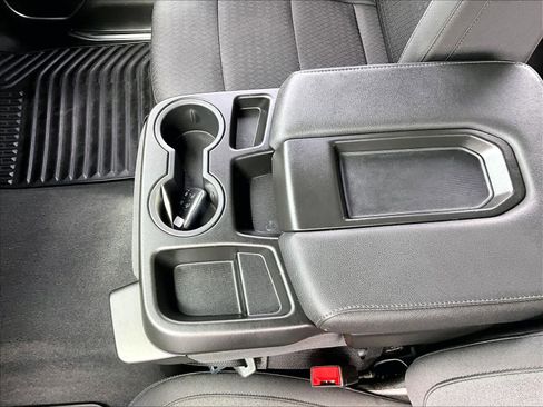 Used 2024 Chevrolet Silverado 1500 LT image 19