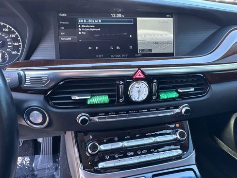 Used 2018 Genesis G90 3.3T Premium image 28