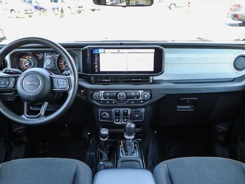 Used 2026 Jeep Wrangler Sport AWD/4WD image 16