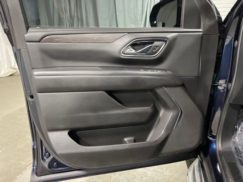 Used 2024 Chevrolet Tahoe LS RWD image 24